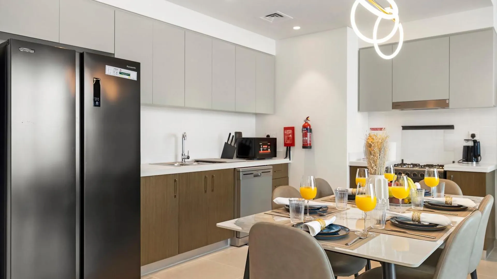Brand New Downtown Unit! Bvlgari World Island View Apartment Dubai