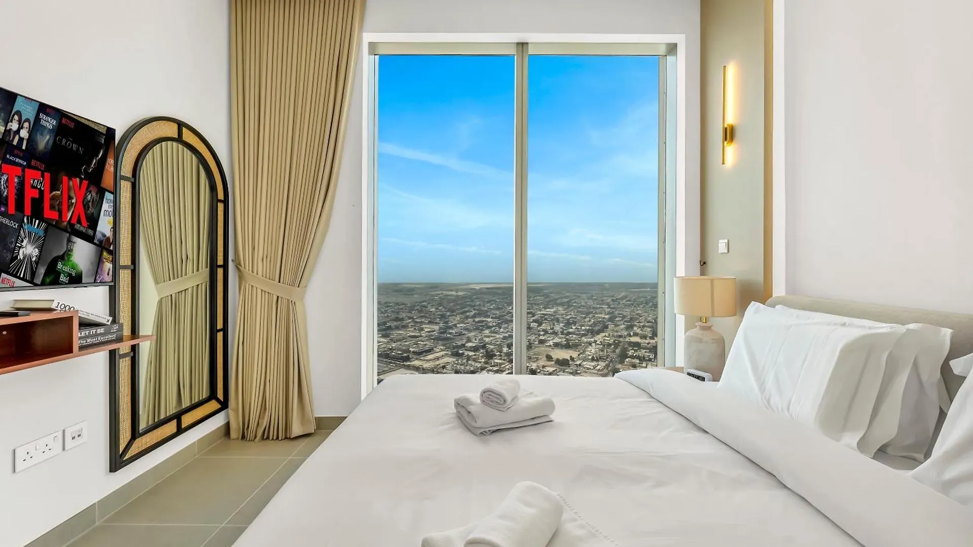 Brand New Downtown Unit! Bvlgari World Island View Apartment Dubai United Arab Emirates
